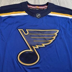 St Louis Blues Jersey Men’s L Fanatics Breakaway NHL Hockey Logo Blue New